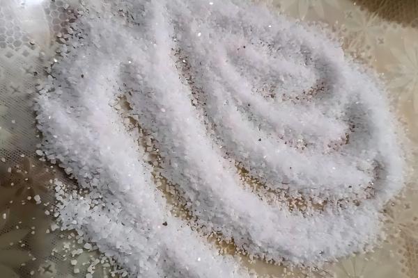 close up of silica sand infill particles