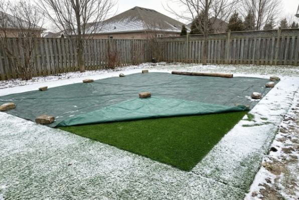 How to protect turf from snow